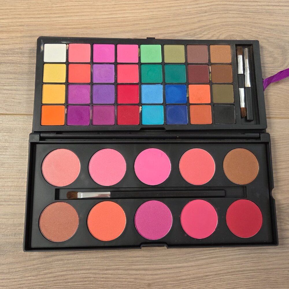 2 for $20 U Pick Eyeshadow Palettes - Picture 12 of 16